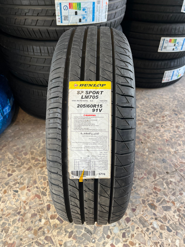 لاستیک دنلوپ 205/60R15 SP SPORT LM705 91V