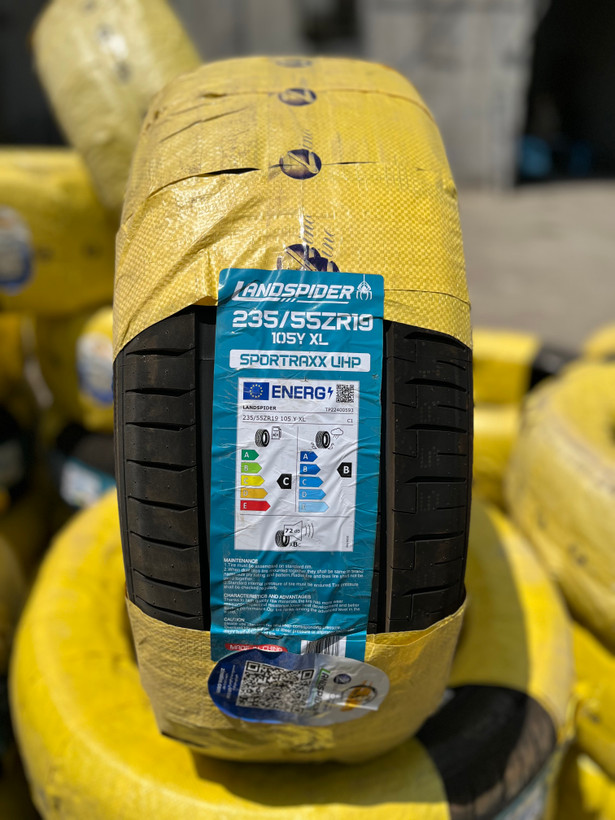 لاستیک لنداسپایدر 235/55R19 SPORTRAXX UHP